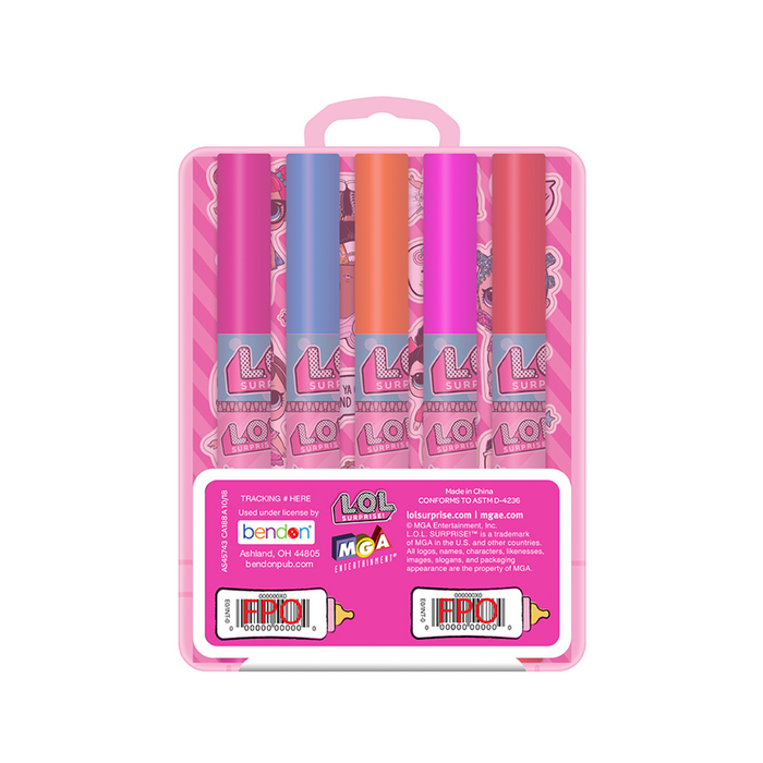 Surprise your little artist with this portable LOL Surprise Carry-Along Plastic Case mini closing case that fits perfectly in little hands.    Case includes one 60 page colouring and activity pad, 1 sticker sheet and 5 coloured chunky markers. Introduces creative, artistic play patterns to your little learner with their favourite characters.  Perfect for travel and many other events.  Ideal for ages 3 and up.