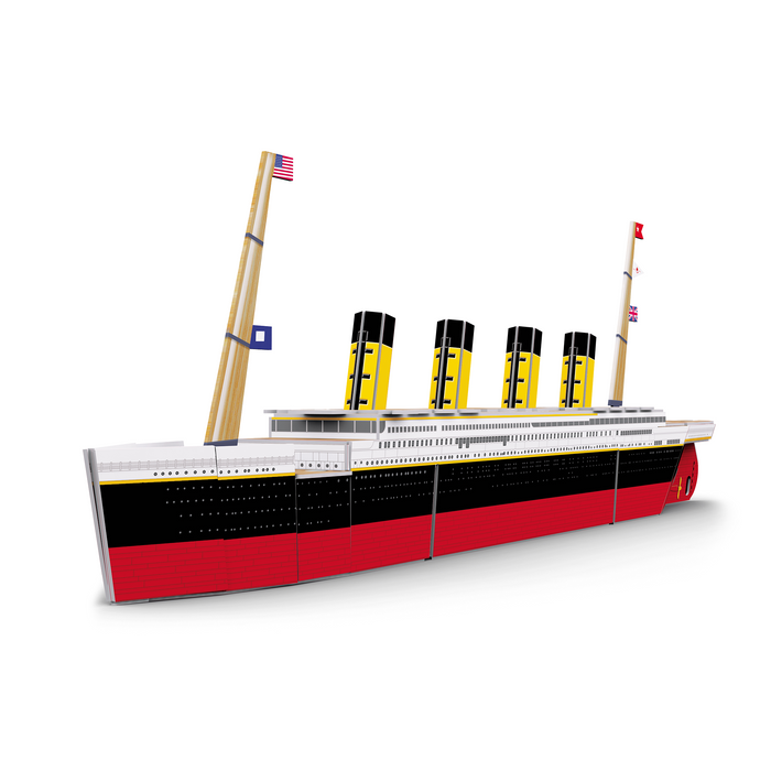 Welcome aboard this 26-piece 3D model of one of the most famous transatlantic ships of all time, the RMS Titanic!  Turn the 32-page book and discover, piece by piece, the story of this ‘ocean giant’ that plunged into the waters of the Atlantic Ocean at the beginning of the twentieth century, in 1912.